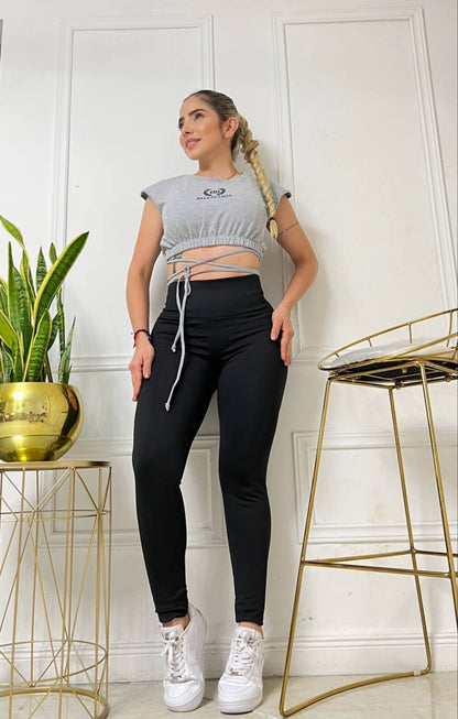 Leggins Negros Moldeadores: Resalta tu figura con comodidad y estilo