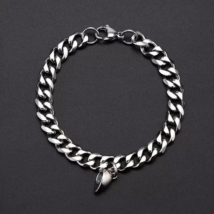 Pulseras Magnéticas Plateadas para Parejas — Unidas por un Símbolo, No por la Distancia