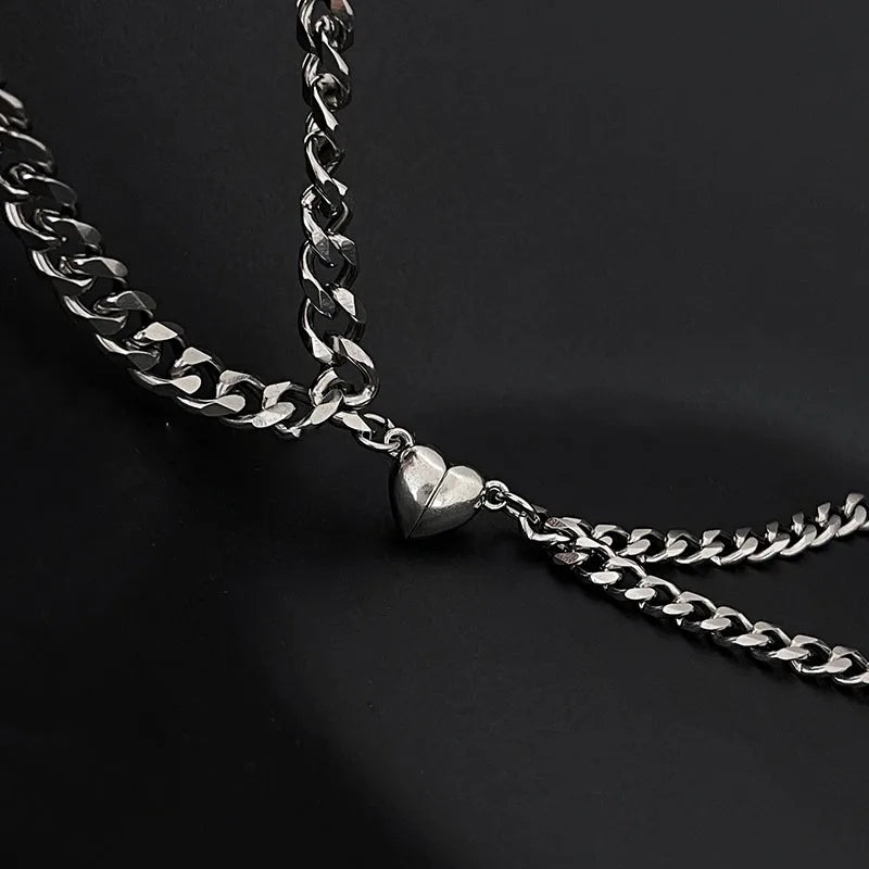 Pulseras Magnéticas Plateadas para Parejas — Unidas por un Símbolo, No por la Distancia