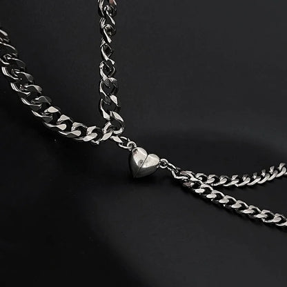 Pulseras Magnéticas Plateadas para Parejas — Unidas por un Símbolo, No por la Distancia