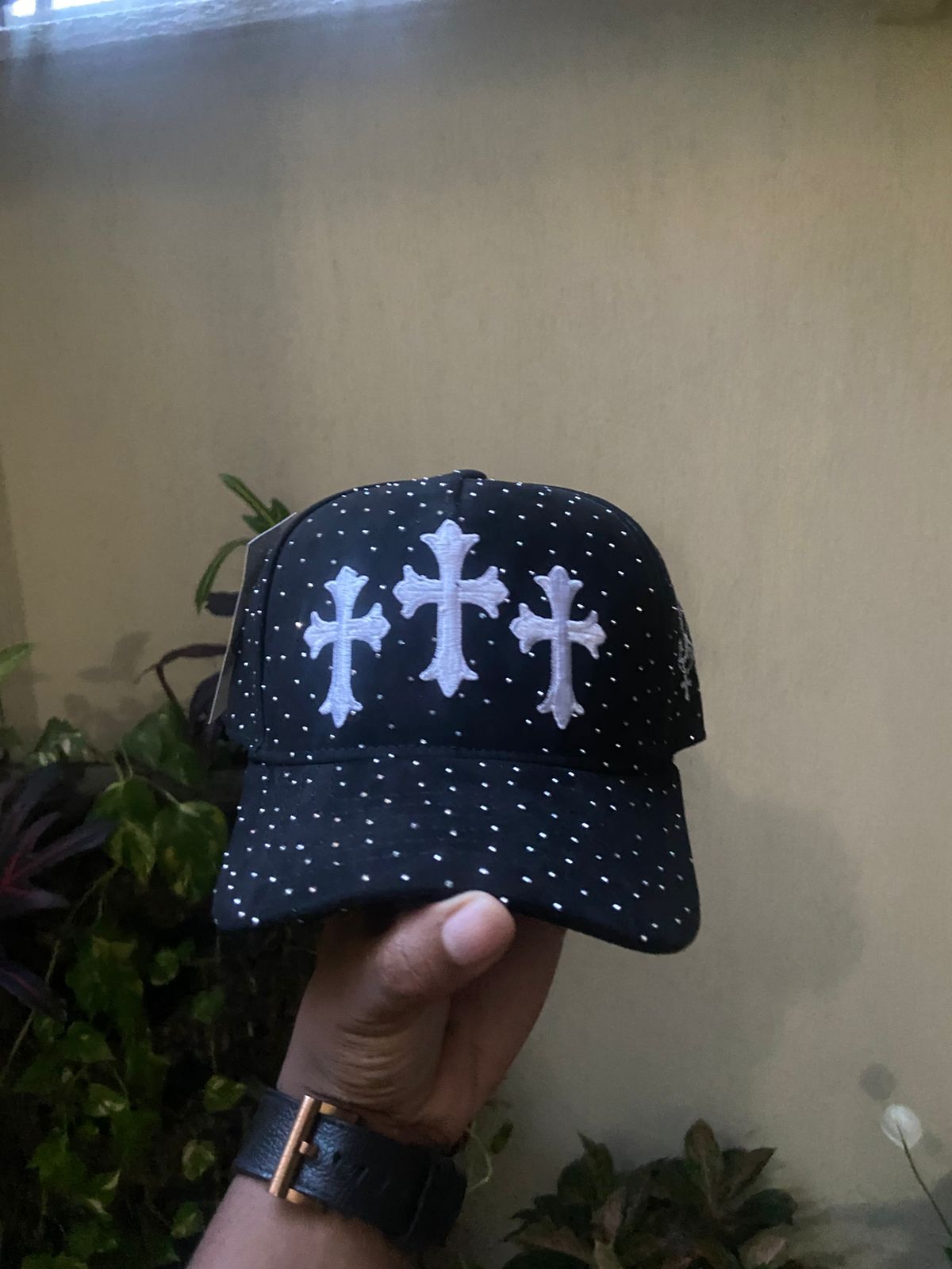 Gorra Tres cruces de Diamantes