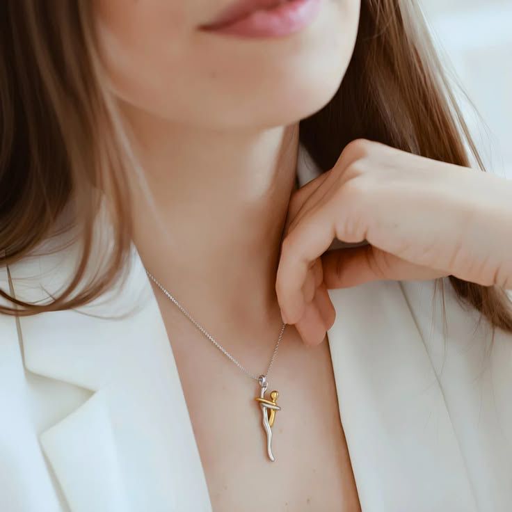 El Collar Que Representa el Amor Más Grande del Mundo: Madre e Hijo
