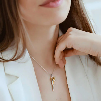 El Collar Que Representa el Amor Más Grande del Mundo: Madre e Hijo