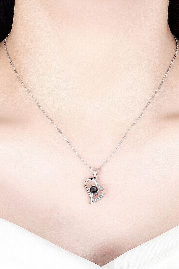 Collar “Te Amo en 100 Idiomas” – Un detalle que habla el lenguaje del amor