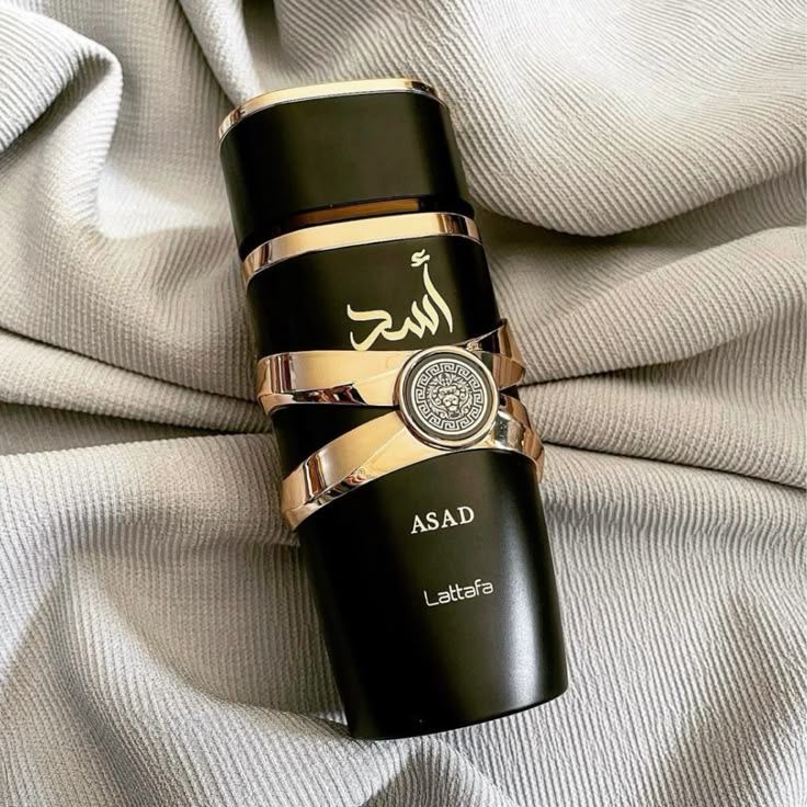 Combo Exclusivo de Perfumes Masculinos: Club de Nuit Intense + Asad de Lattafa